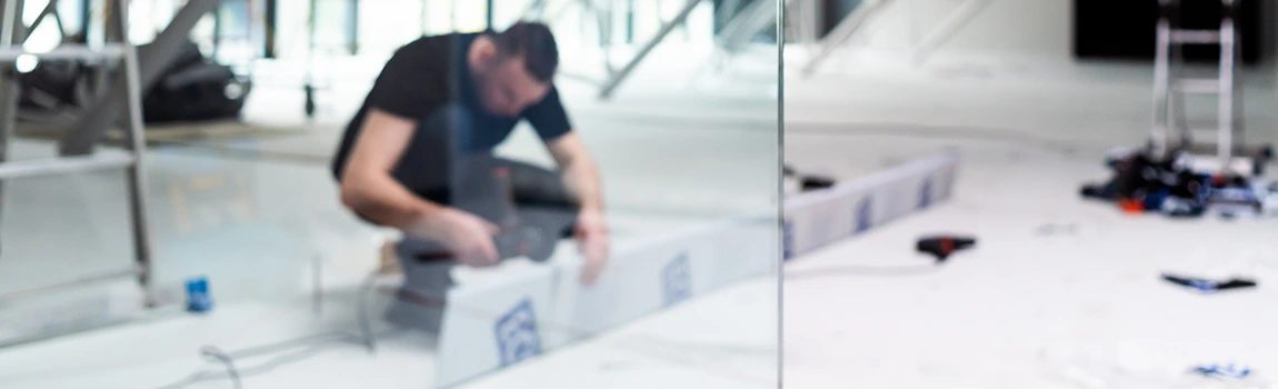 Emergency Commercial Glass Repair in Fountainebleau, FL