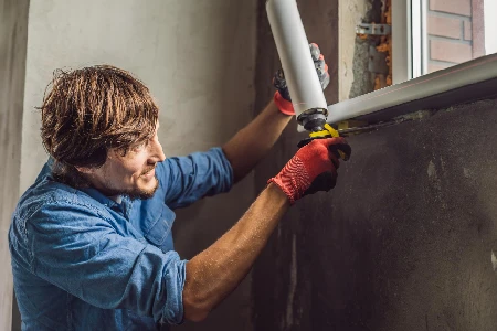 Cracked Window Repair Solutions in Fountainebleau, FL