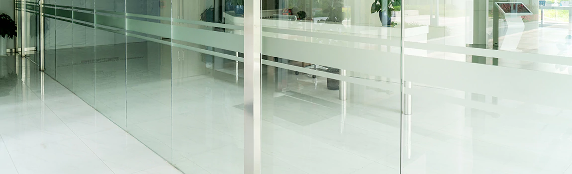 Local Glass Repair in Fountainebleau, FL